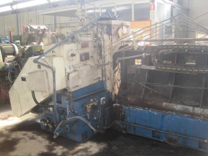 GIUSTINA BESLY R 242